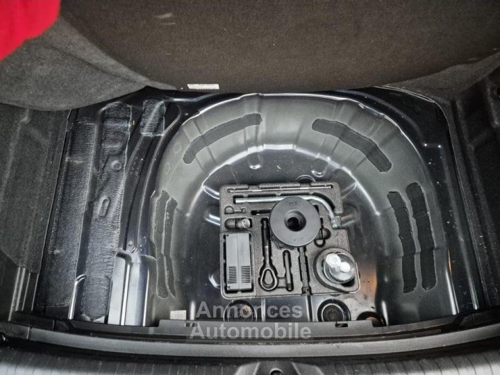 Audi A1 Sportback 10 30 TFSI - 116  Design  GARANTIE 3 MOIS - 28