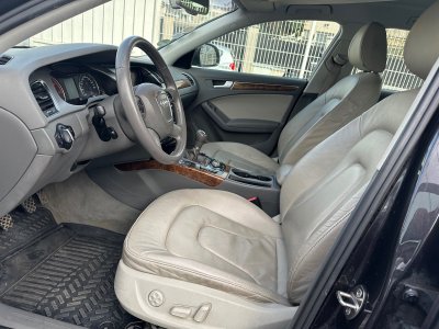 Audi A4 AVANT 20 TDI Ambition 143 ch   - 8