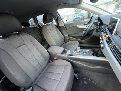 Audi A4 V (B9) 20 TDI 190ch S-Tronic 7 Bo&icirc;teAuto   - 12