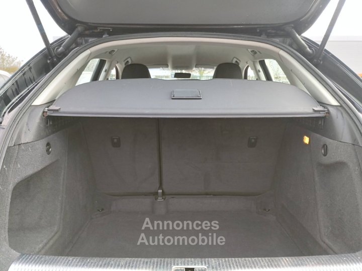 Audi Q3 20 TDI 150 Ch ULTRA AMBIENTE - 14