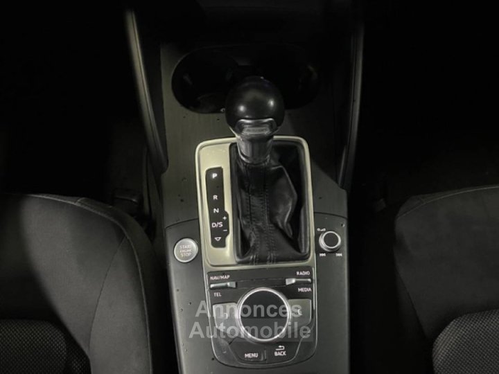 Audi A3 III 14 TFSI 204ch e-tron Business line S tronic 6 - 26