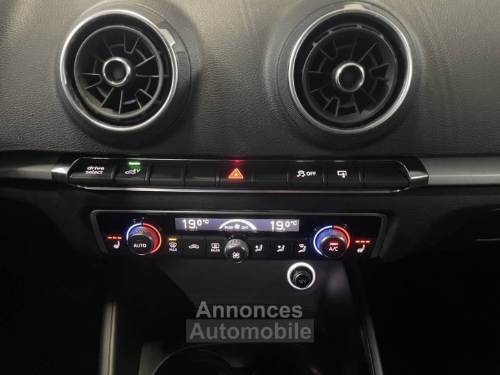 Audi A3 III 14 TFSI 204ch e-tron Business line S tronic 6 - 27