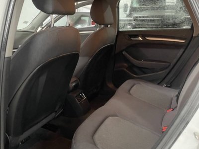 Audi A3 III 14 TFSI 204ch e-tron Business line S tronic 6   - 32