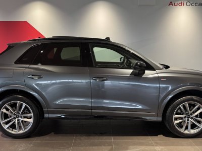 Audi Q3 45 TFSIe 245 ch S tronic 6 S line   - 2
