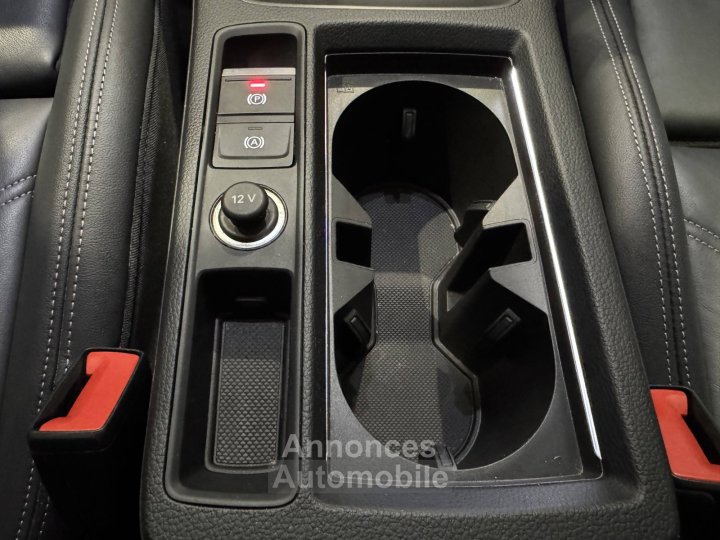 Audi Q3 45 TFSIe 245 ch S tronic 6 S line - 17