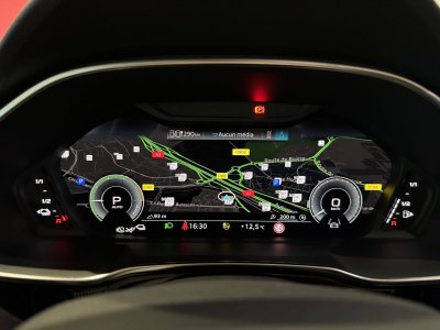 Audi Q3 45 TFSIe 245 ch S tronic 6 S line   - 28