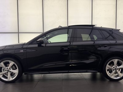 Audi A3 Sportback TFSI e Hybride rechargeable 204 S tronic 6 S line   - 7