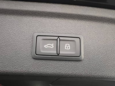 Audi A3 Sportback TFSI e Hybride rechargeable 204 S tronic 6 S line   - 13