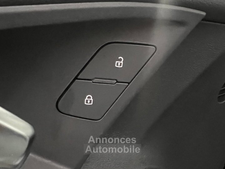 Audi A3 Sportback TFSI e Hybride rechargeable 204 S tronic 6 S line - 17