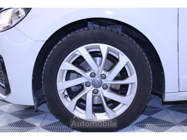 Audi A1 Sportback 10 30 TFSI - 116 - BV S-Tronic Business line - 5