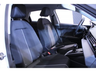 Audi A1 Sportback 10 30 TFSI - 116 - BV S-Tronic Business line - 11