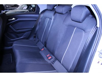 Audi A1 Sportback 10 30 TFSI - 116 - BV S-Tronic Business line - 12