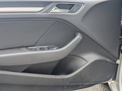 Audi A3 Sportback Phase 2 20 TDI 16V S-Tronic6 S&S 150 cv Bo&icirc;te auto   - 11