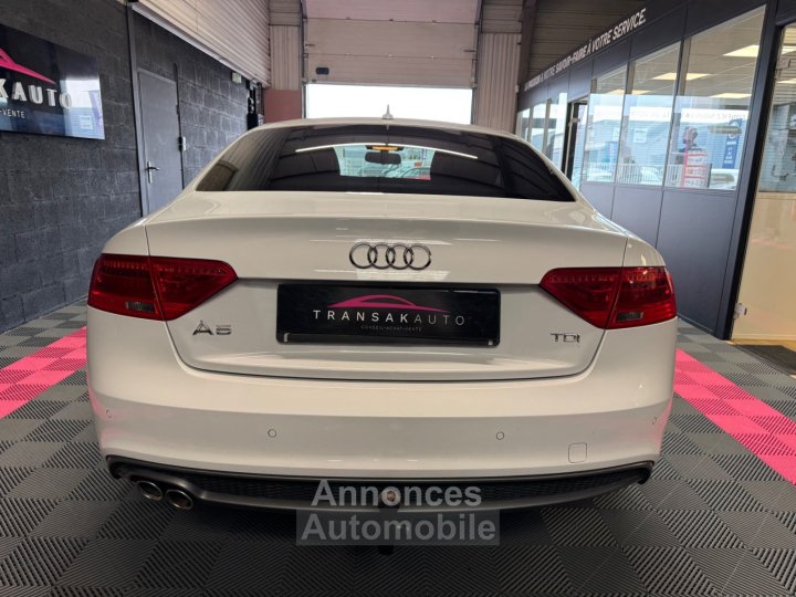 Audi A5 Coup&eacute; Attraction 20 TDI 190 CV S-Line int&eacute;rieur - Distribution &agrave; jour - Si&egrave;ges chauffant - 3