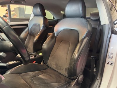 Audi A5 Coup&eacute; Attraction 20 TDI 190 CV S-Line int&eacute;rieur - Distribution &agrave; jour - Si&egrave;ges chauffant   - 11