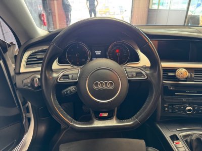 Audi A5 Coup&eacute; Attraction 20 TDI 190 CV S-Line int&eacute;rieur - Distribution &agrave; jour - Si&egrave;ges chauffant   - 18