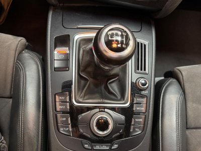 Audi A5 Coup&eacute; Attraction 20 TDI 190 CV S-Line int&eacute;rieur - Distribution &agrave; jour - Si&egrave;ges chauffant   - 19