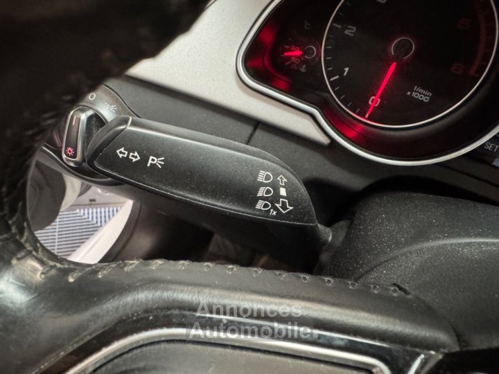 Audi A5 Coup&eacute; Attraction 20 TDI 190 CV S-Line int&eacute;rieur - Distribution &agrave; jour - Si&egrave;ges chauffant - 29