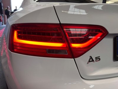 Audi A5 Coup&eacute; Attraction 20 TDI 190 CV S-Line int&eacute;rieur - Distribution &agrave; jour - Si&egrave;ges chauffant   - 36