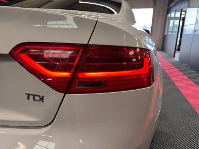 Audi A5 Coup&eacute; Attraction 20 TDI 190 CV S-Line int&eacute;rieur - Distribution &agrave; jour - Si&egrave;ges chauffant   - 37