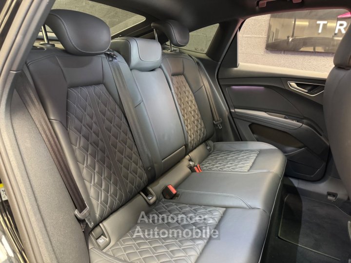 Audi Q4 E-Tron SPORTBACK S line 45 82 kWh quattro 265 ch - Matrix LED - Toit Ouvrant Panoramique - Si&egrave;ges S-Line - Apple CarPlay - 15