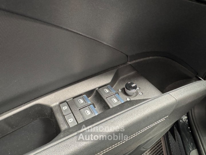 Audi Q4 E-Tron SPORTBACK S line 45 82 kWh quattro 265 ch - Matrix LED - Toit Ouvrant Panoramique - Si&egrave;ges S-Line - Apple CarPlay - 38