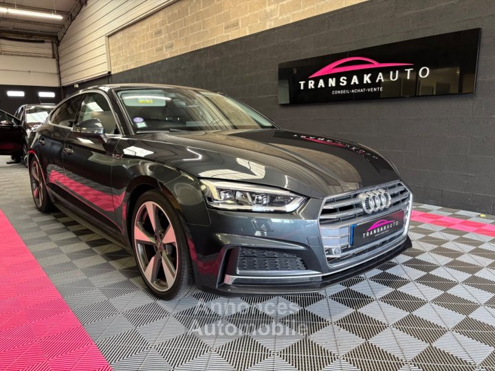 Audi A5 S-Line 20 TFSI 190 CV S-tronic - Design - Attelage - 1