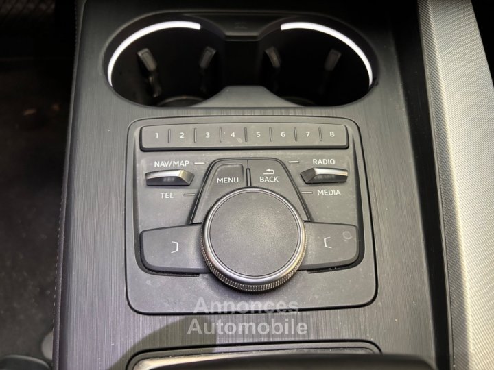 Audi A5 S-Line 20 TFSI 190 CV S-tronic - Design - Attelage - 17