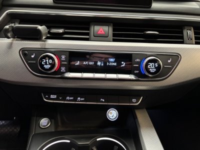 Audi A5 S-Line 20 TFSI 190 CV S-tronic - Design - Attelage   - 18