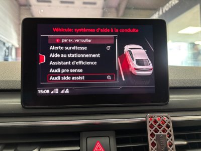 Audi A5 S-Line 20 TFSI 190 CV S-tronic - Design - Attelage   - 22