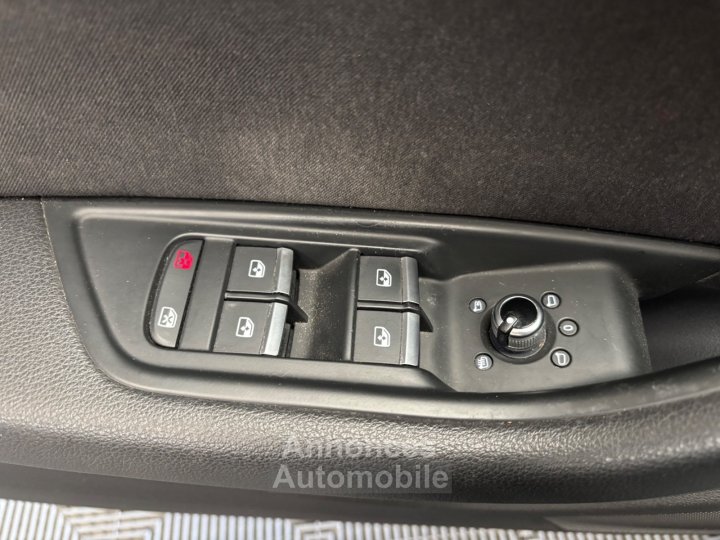 Audi A5 S-Line 20 TFSI 190 CV S-tronic - Design - Attelage - 31