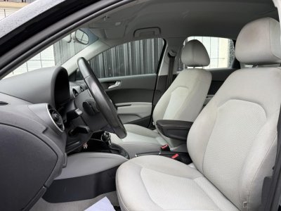 Audi A1 Sportback 16 TDI 90ch Ambition Luxe S tronic 7   - 15