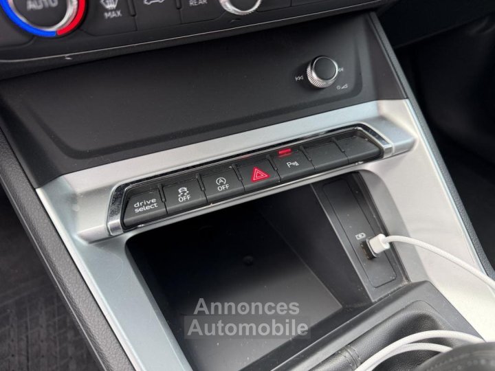 Audi Q3 II 35 TFSI 150ch Design Luxe - 14