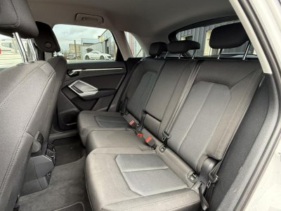 Audi Q3 II 35 TFSI 150ch Design Luxe   - 16