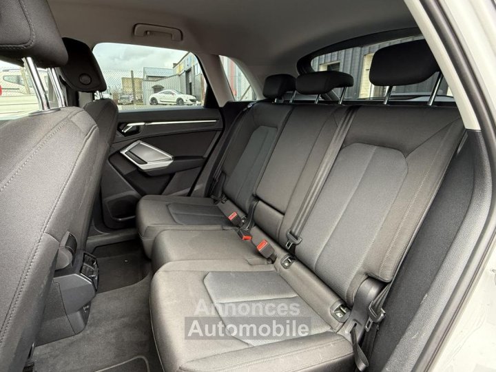 Audi Q3 II 35 TFSI 150ch Design Luxe - 16