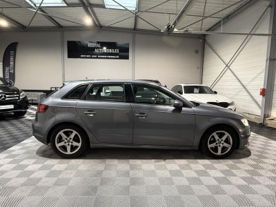 Audi A3 Sportback III 16 TDI 110ch FAP Ambition   - 2