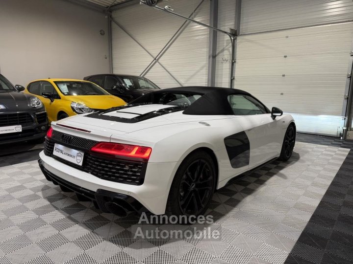 Audi R8 Spyder II 52 V10 FSI 570ch RWD S tronic 7 - 4