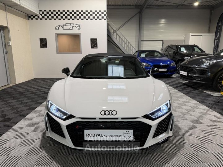 Audi R8 Spyder II 52 V10 FSI 570ch RWD S tronic 7 - 8