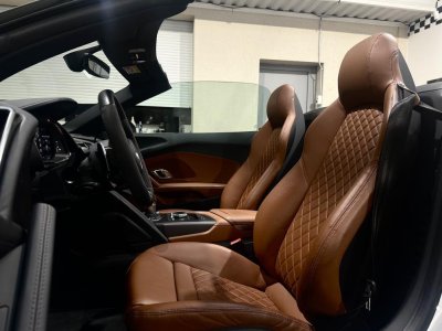 Audi R8 Spyder II 52 V10 FSI 570ch RWD S tronic 7   - 10