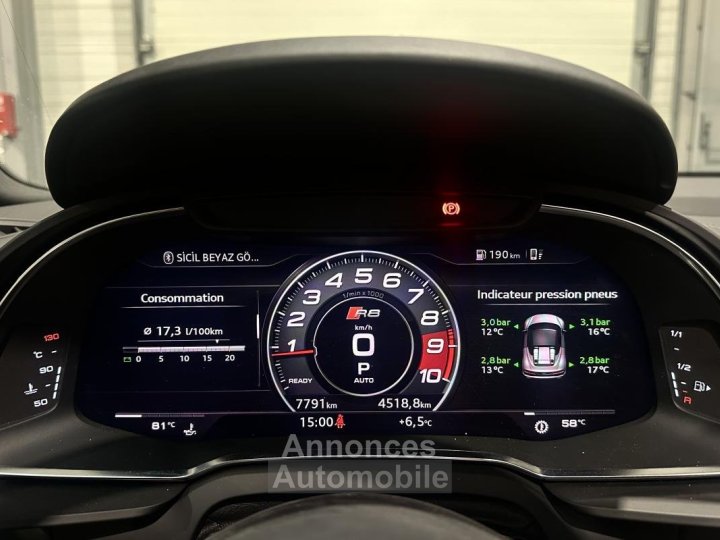 Audi R8 Spyder II 52 V10 FSI 570ch RWD S tronic 7 - 12