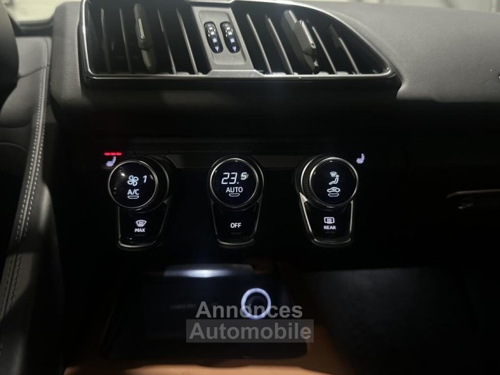 Audi R8 Spyder II 52 V10 FSI 570ch RWD S tronic 7 - 13