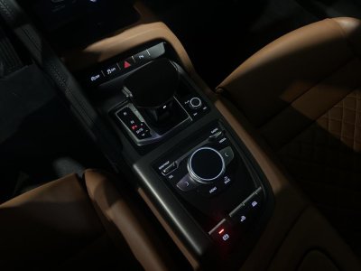 Audi R8 Spyder II 52 V10 FSI 570ch RWD S tronic 7   - 14