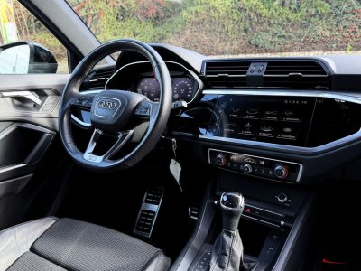 Audi Q3 35 TDI 150 ch S Line Tronic 7   - 4