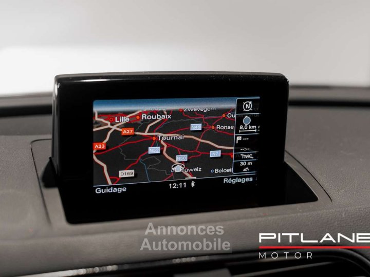 Audi Q3 14 TFSI Design S-tronic CUIR ATTELAGE CHAUFF - 15
