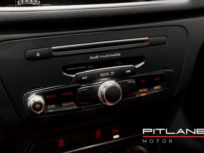 Audi Q3 14 TFSI Design S-tronic CUIR ATTELAGE CHAUFF - 17