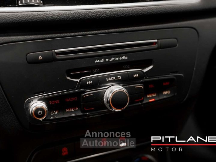 Audi Q3 14 TFSI Design S-tronic CUIR ATTELAGE CHAUFF - 17