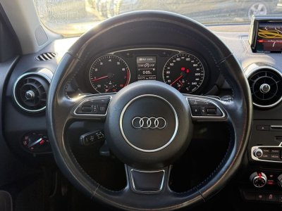 Audi A1 Sportback 14 TFSI 125CH S LINE TRONIC 7   - 9