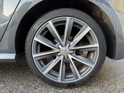 Audi A1 Sportback 14 TFSI 125CH S LINE TRONIC 7   - 21