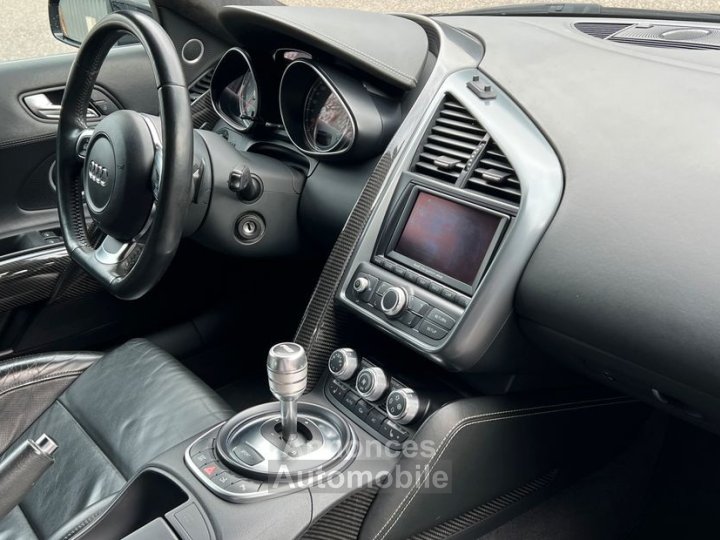 Audi R8 Coupé 42 L FSI Quattro sièges F1 Pack carbone extérieur-intérieur B&O ciel de toit alcantara - 15