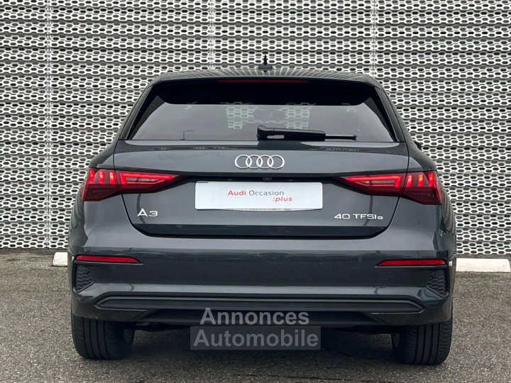 Audi A3 Sportback 40 TFSIe 204 S tronic 6 Business Executive - 3